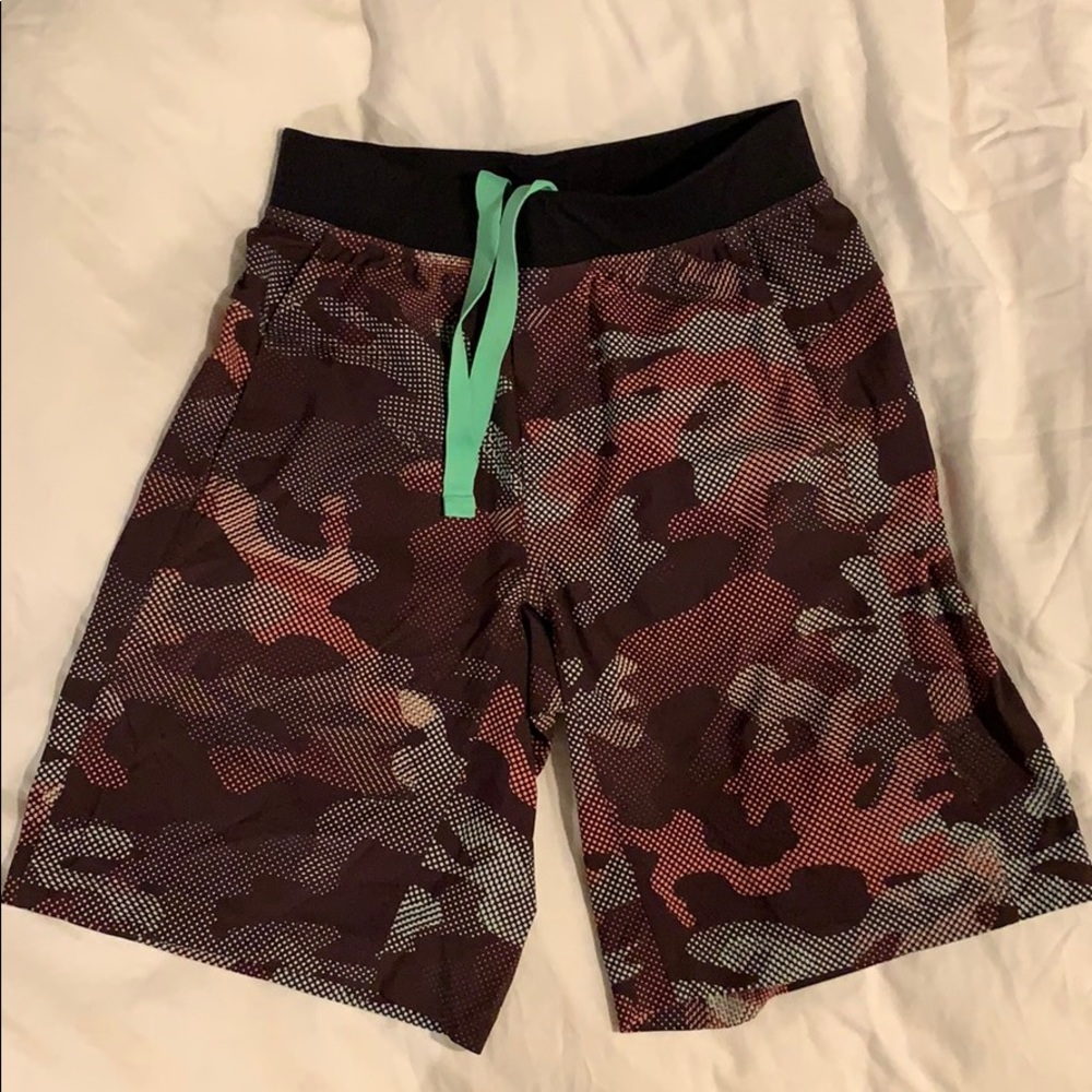 Lululemon men’s shorts